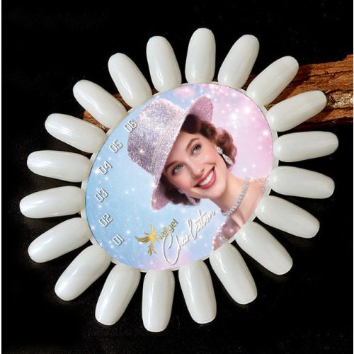 Daisy for Charleston gel polishes