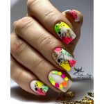 Set of 1680 crystal rhinestones in 6 sizes - Neon yellow -