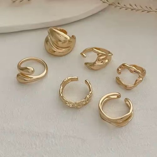 6-piece fashion ring set – in gold color